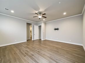 10914 Brookeshire Chase Lane, Houston TX 77043