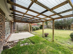 12123 Plumpoint Drive, Houston TX 77099