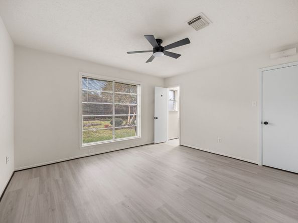 12123 Plumpoint Drive, Houston TX 77099