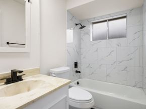 12123 Plumpoint Drive, Houston TX 77099