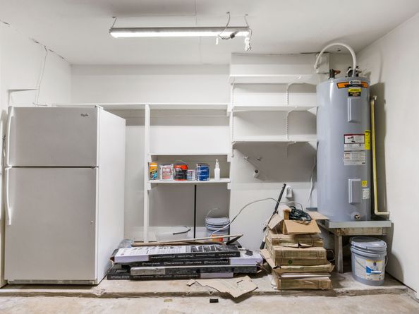 12123 Plumpoint Drive, Houston TX 77099