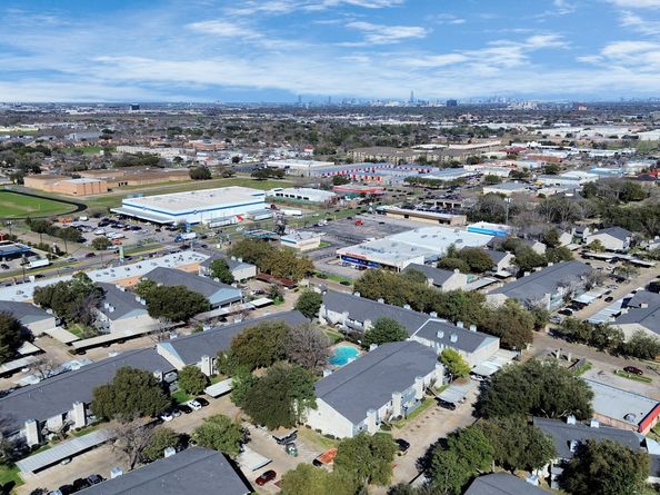 9700 Leawood Boulevard 1205, Houston TX 77099