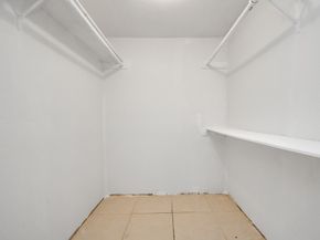 9700 Leawood Boulevard 1205, Houston TX 77099