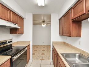 9700 Leawood Boulevard 1205, Houston TX 77099