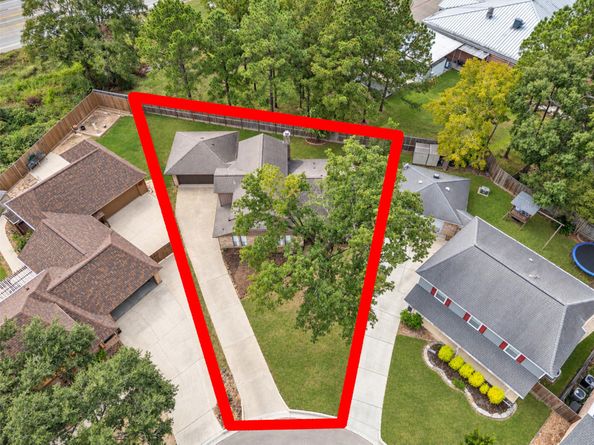 4 Kingsley Court, Conroe TX 77304