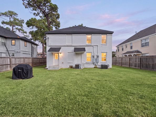 3434 Rosedale Street, Houston TX 77004