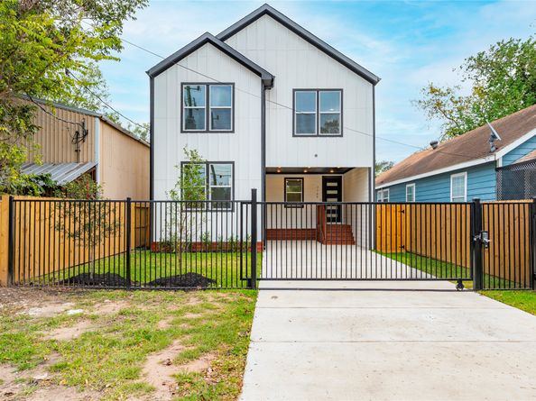 7709 Avenue L, Houston TX 77012