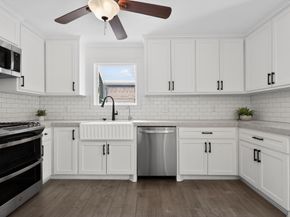 417 W Hillary Circle, Sugar Land TX 77498