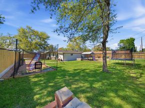 1914 Heights Drive, Katy TX 77493