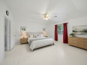 15 Gold Leaf Place, The Woodlands TX 77384