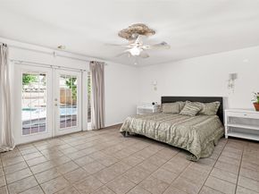 5210 Lodge Creek, Houston TX 77066