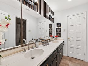 5210 Lodge Creek, Houston TX 77066