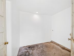 5210 Lodge Creek, Houston TX 77066