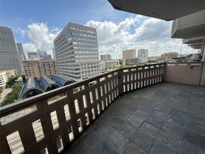 2016 Main Street 915, Houston TX 77002