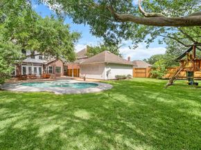 1406 Pambrooke Lane, Houston TX 77094