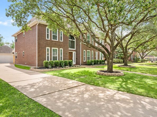 1406 Pambrooke Lane, Houston TX 77094