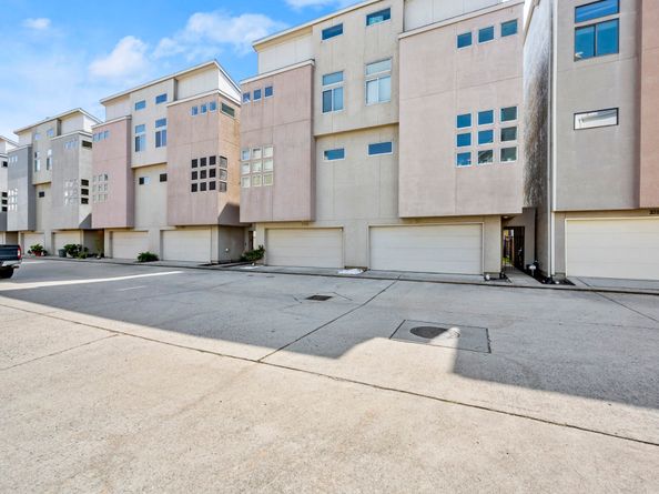 2316 Sperber, Houston TX 77003