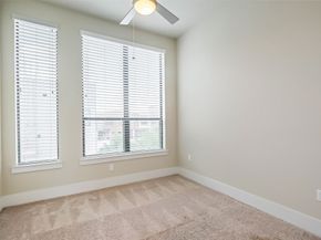 2401 Crawford Street C1B, Houston TX 77004