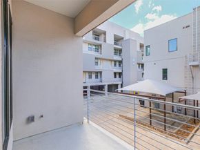2401 Crawford Street C1B, Houston TX 77004