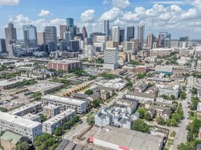 2401 Crawford Street C1B, Houston TX 77004