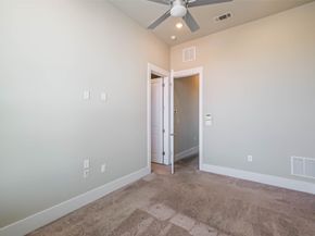 2401 Crawford Street C1B, Houston TX 77004