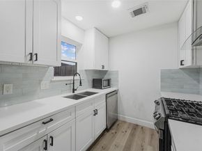 9618 Glenwood Forest Drive, Houston TX 77078