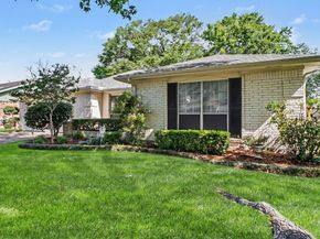 8926 Langdon Lane, Houston TX 77036
