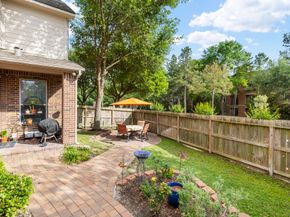 3 Avenswood Place, The Woodlands TX 77382