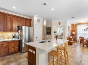 3 Avenswood Place, The Woodlands TX 77382