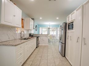 5611 Long Creek Lane, Houston TX 77088