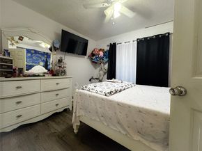 11549 Springshire Drive, Houston TX 77066