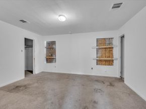 423 N Carolina Street, Houston TX 77029