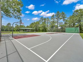 990 Northampton Drive, Conroe TX 77303