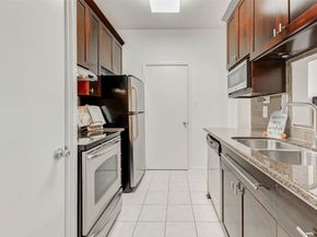 2475 Underwood Street 290, Houston TX 77030