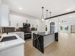 4916 Tronewood Street A/B, Houston TX 77016