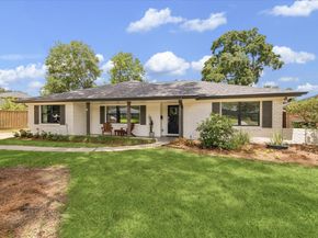 10322 Shadow Wood Drive, Houston TX 77043