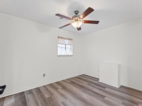 110 Shadow Wood Drive, Sugar Land TX 77498