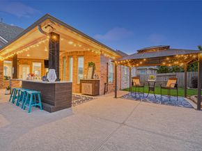 15710 Starcreek Lane, Houston TX 77044
