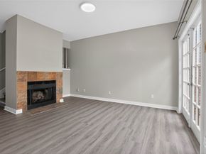 2121 El Paseo Street 1702, Houston TX 77054