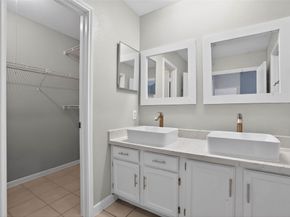 2121 El Paseo Street 1702, Houston TX 77054