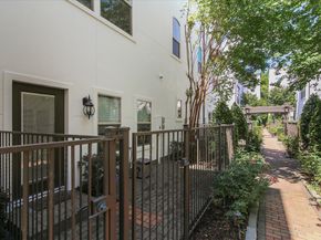 4214 Dickson Street, Houston TX 77007