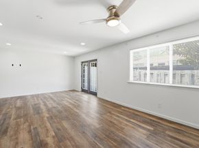 2220 Shadowdale Drive 350, Houston TX 77043