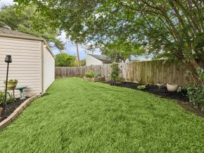 1623 Warwickshire Drive, Houston TX 77077