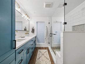 1623 Warwickshire Drive, Houston TX 77077