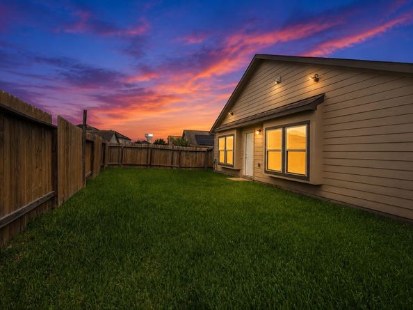 19306 Golden Wave Drive, Katy TX 77449