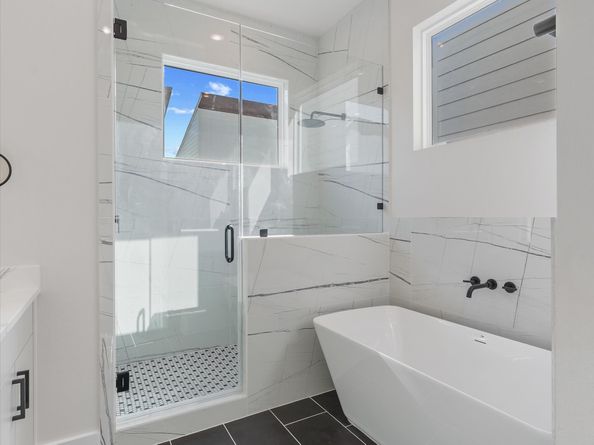 4711 Thornton Villas Lane, Houston TX 77018