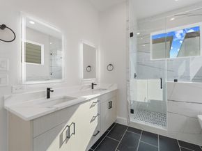 4711 Thornton Villas Lane, Houston TX 77018