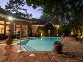 14 Highland Circle, The Woodlands TX 77381