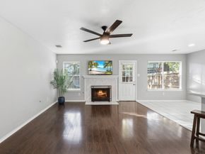 19 Timberstar St Street, The Woodlands TX 77382