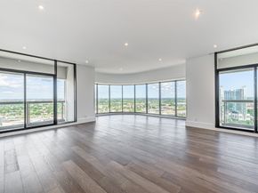 1701 Hermann Drive 24B, Houston TX 77004